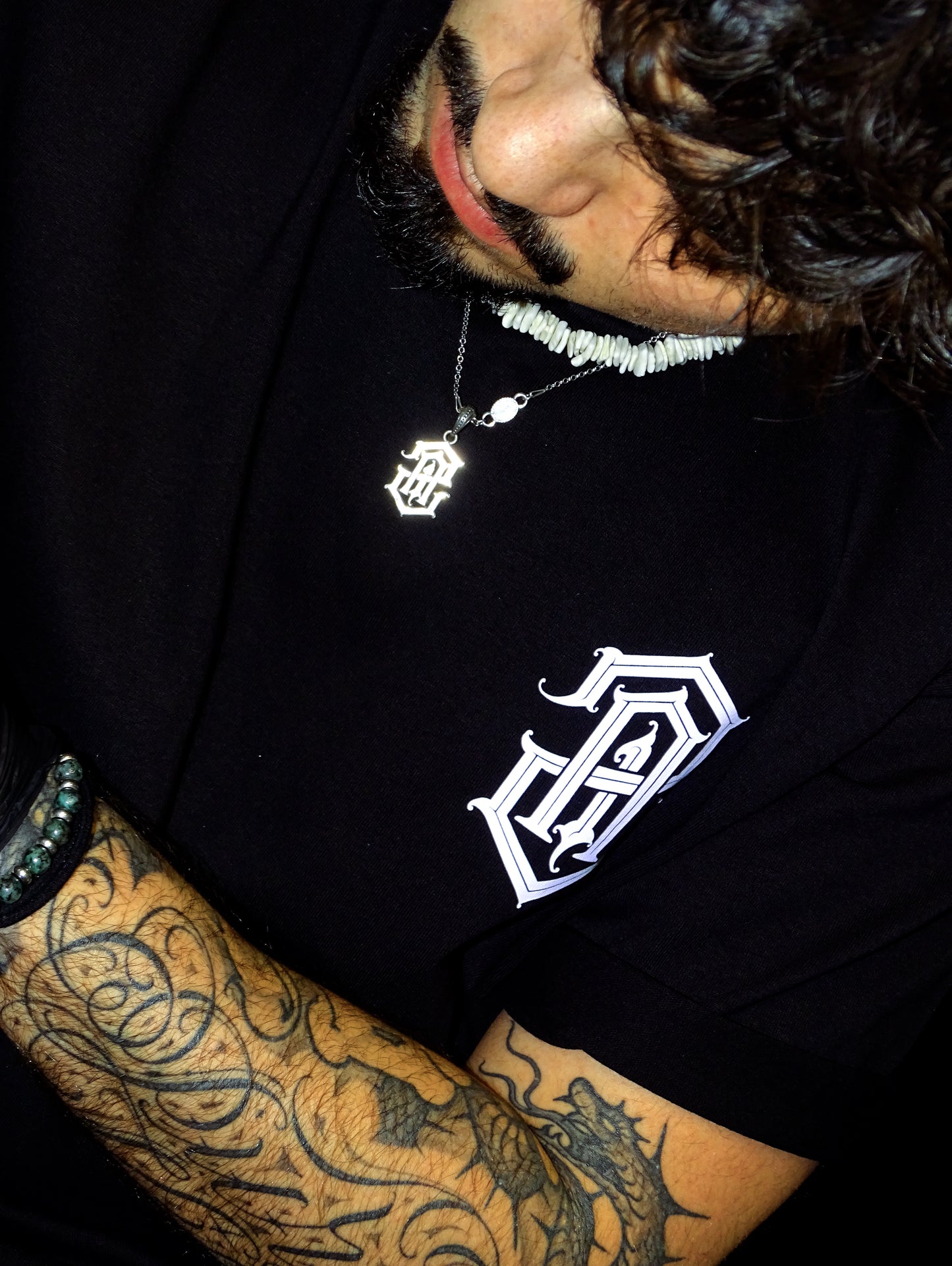 PRE-ORDER BLACK “HUSTLE GOT NO DAYS OFF”